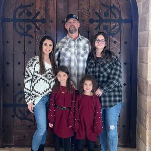 Meet your Posher, Lyn